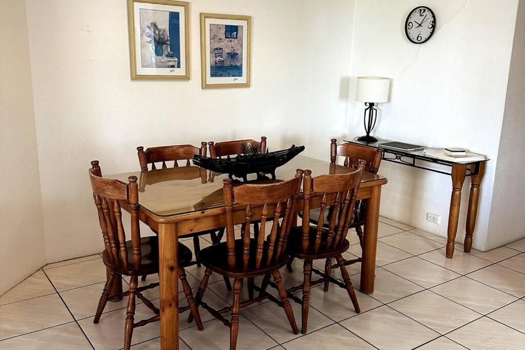 2 Bedroom Ocean View - Alexandria Apartments -Alexandra Headland Maroochydore Exterior photo